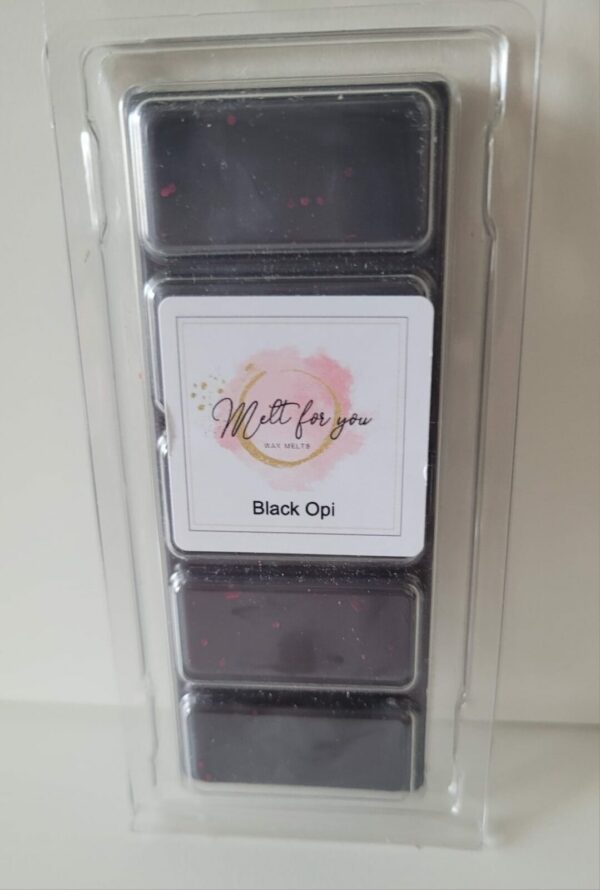 Wax melt Black opi